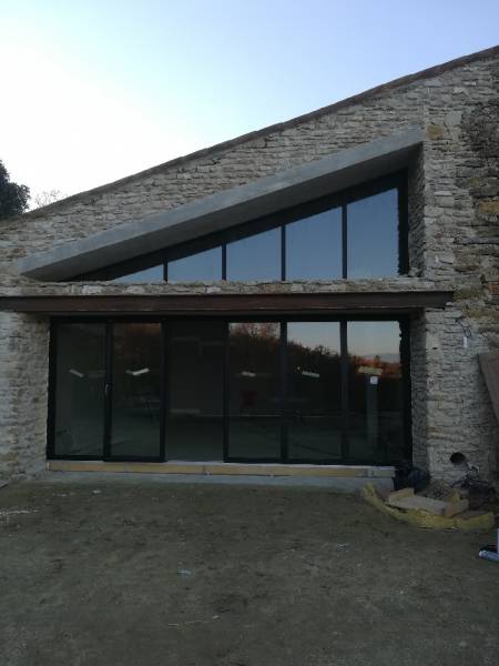 Rénovation d'une baie vitrée en accordéon et en aluminium sur mesure à Saint Montan en Archèche près de Montélimar (07)