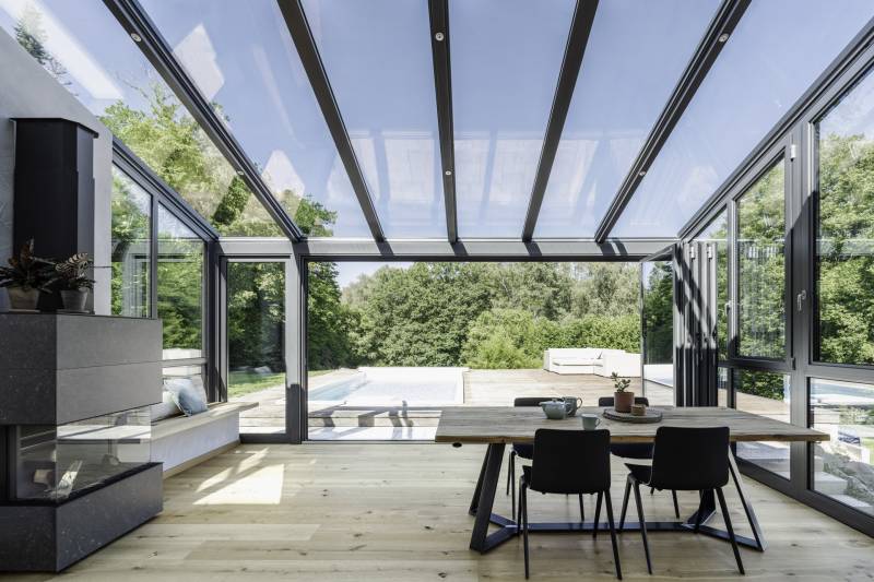 Extension de maison avec véranda vitrée dans le Gard à Villeneuve les Avignon proche de Pujaut